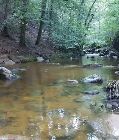 A La Campagne Andre De Chalencon Séjour chez l'habitant
