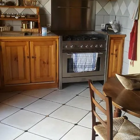 à La Campagne André De Chalencon Séjour chez l'habitant *