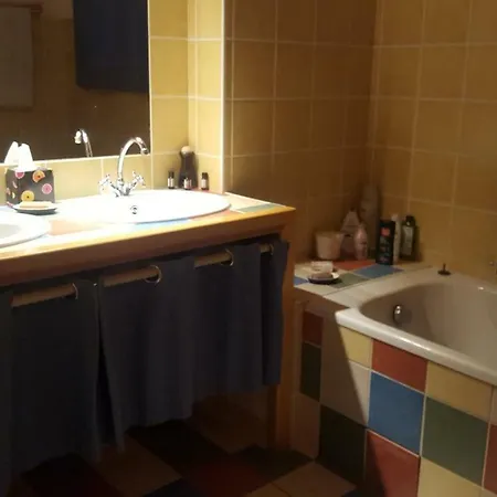 à La Campagne André De Chalencon Séjour chez l'habitant Saint-Andre-de-Chalencon