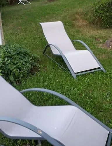 A La Campagne Andre De Chalencon Saint-Andre-de-Chalencon