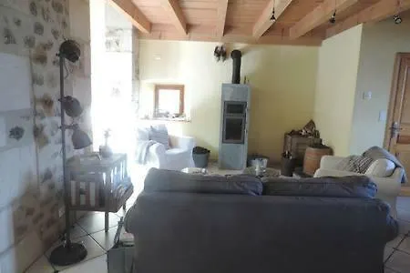 A La Campagne Andre De Chalencon Accommodatie bij particulieren *